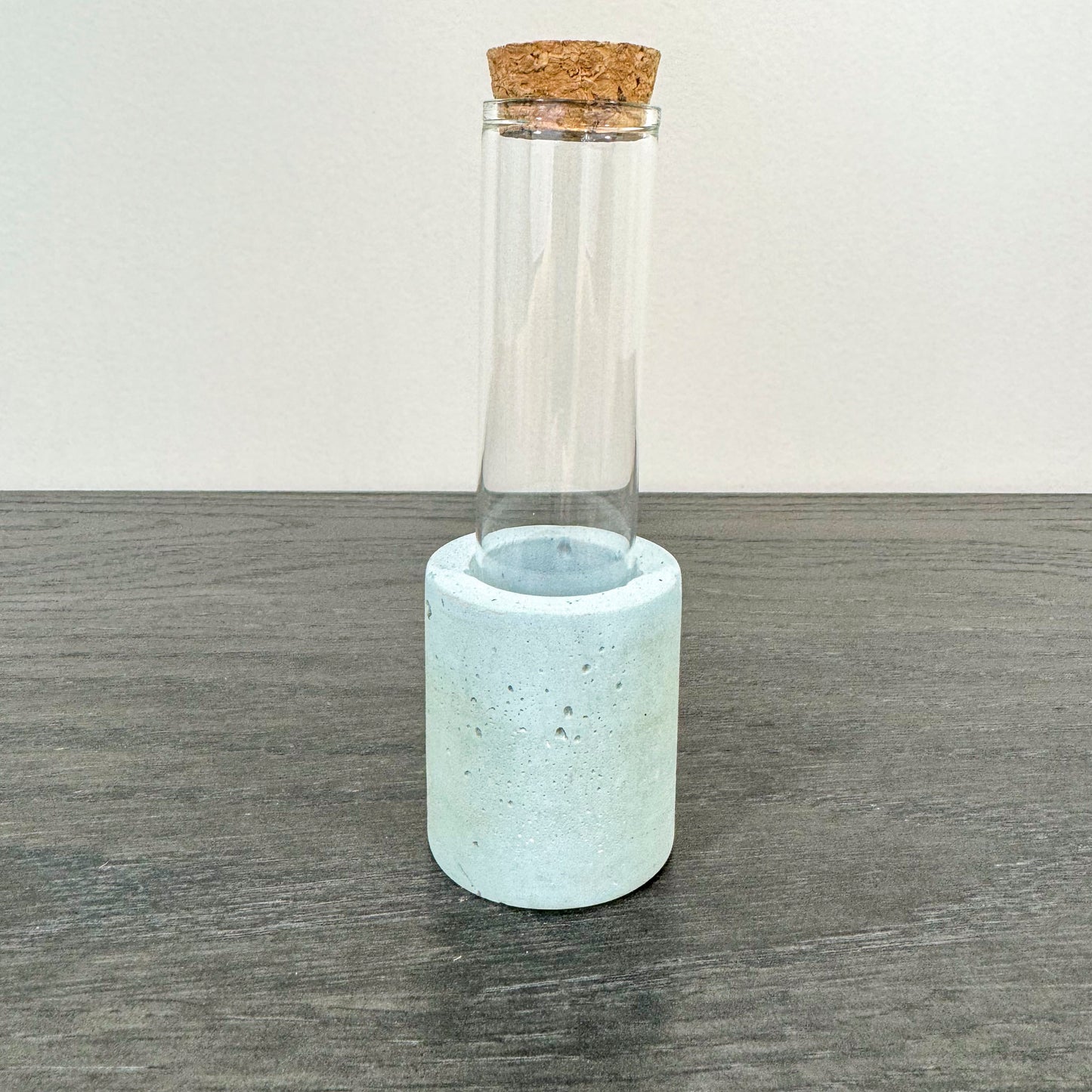 Baby blue concrete propagation test tube